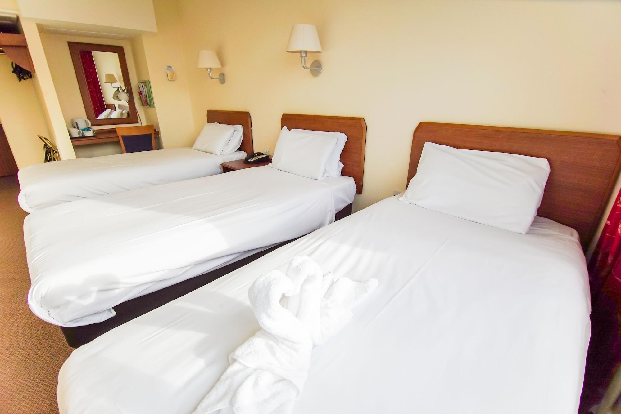 Hotel Airport Gatwick 3*