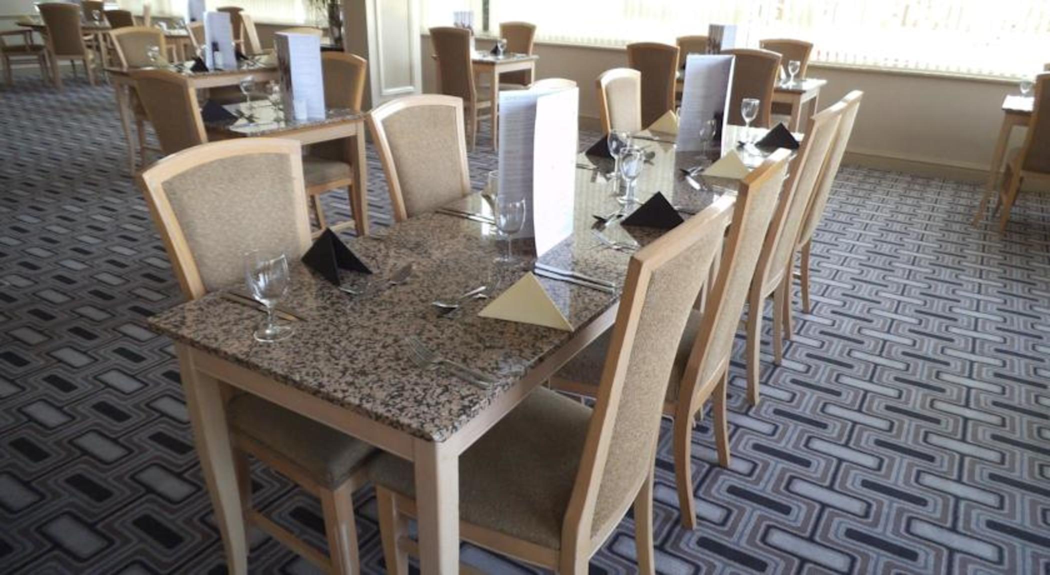 Airport Gatwick Hotel 3*