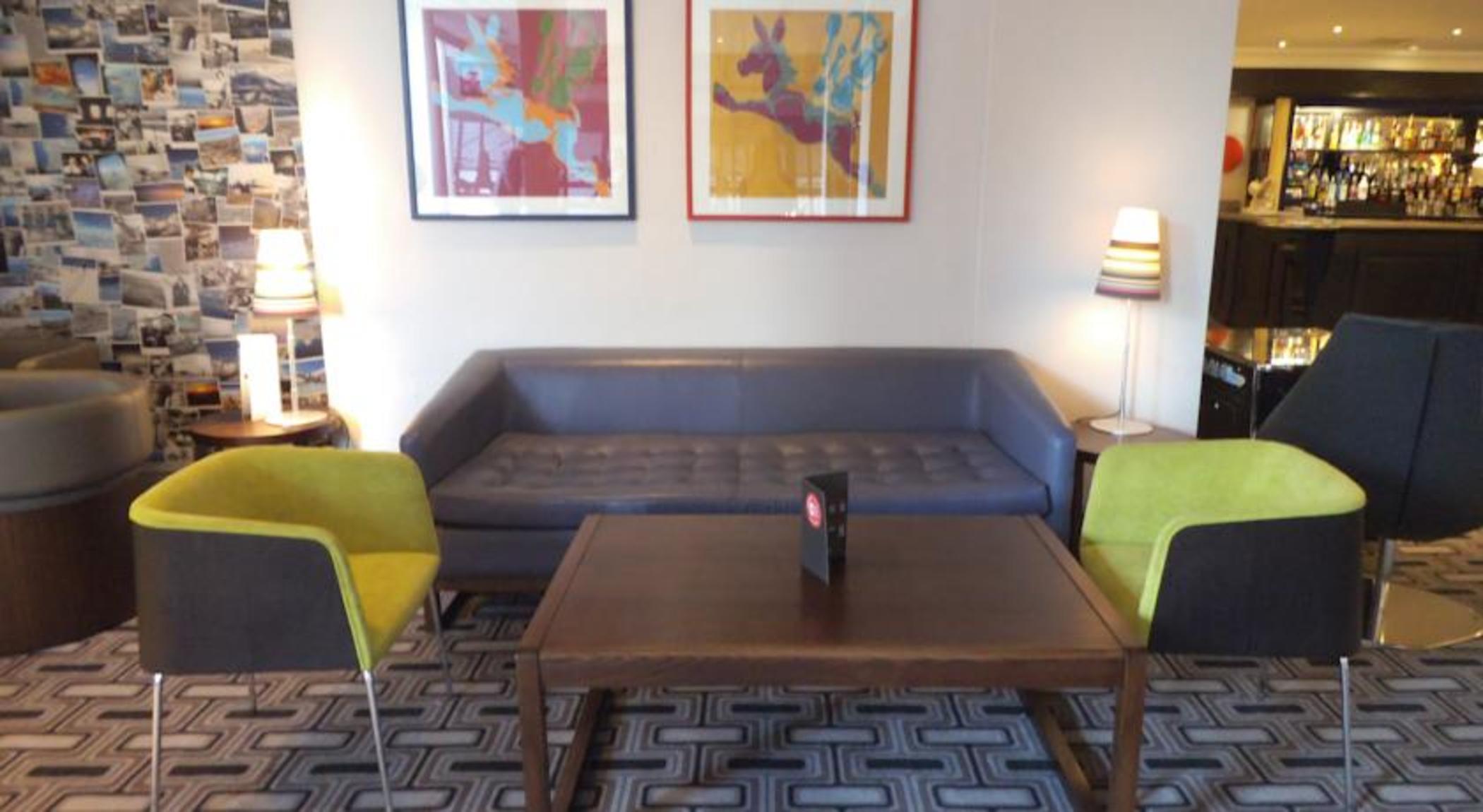 Airport Gatwick 3*